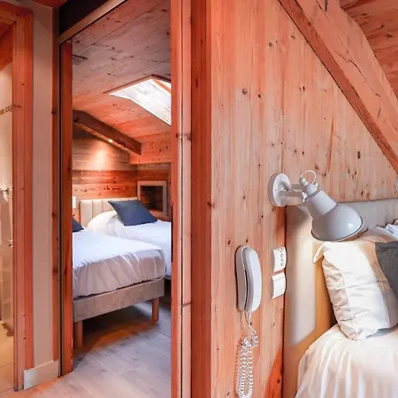 Des 2 Gares Hotel 3*