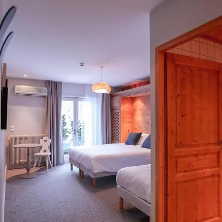 Des 2 Gares Hotell
