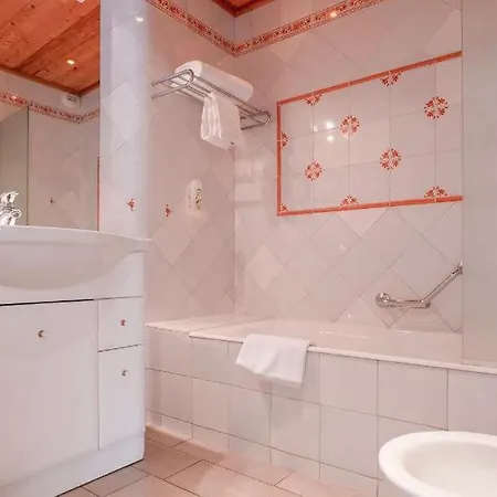 Des 2 Gares Hotel