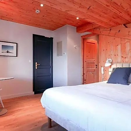 Des 2 Gares 3* Сен-Жерве-Ле-Бэн